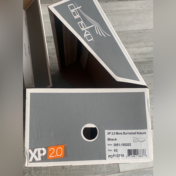 Dansko Shoe Box Empty For your Gift Wrap - Picture 7 of 13